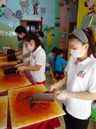 1434093007324489.png 道客巴巴爱心公益行侧记:红辣椒中的小善大爱378.png